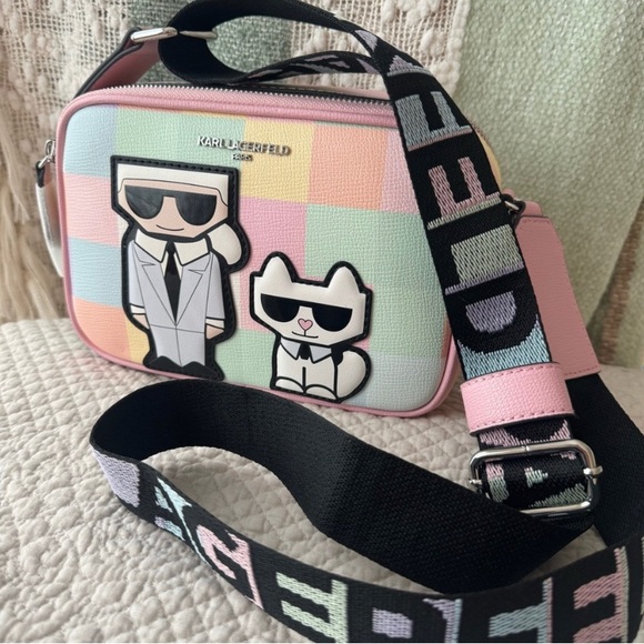 NWT KARL LAGERFELD PARIS MAYBELLE CROSSBODY CAMERA BAG (BLUSH COMBO) - Picture 3 of 7